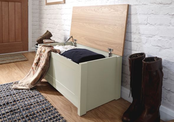 GFW Lancaster Ottoman Storage